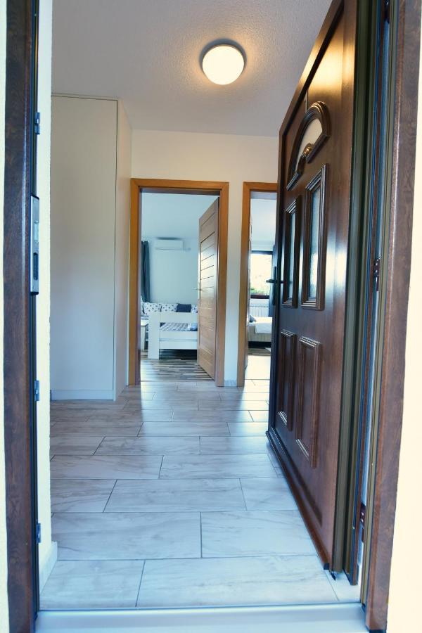 Holiday Home Ostrun Раковица Экстерьер фото
